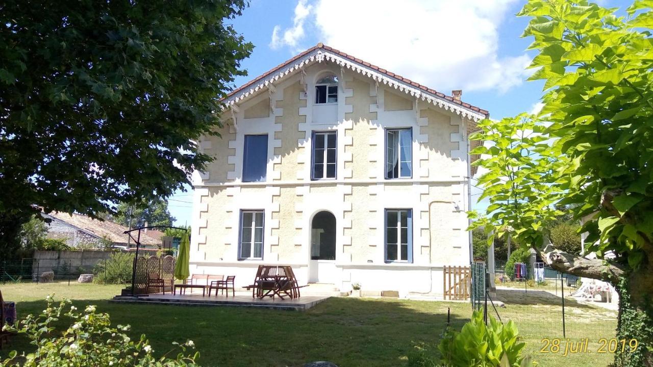 Montplaisir Bed & Breakfast Montendre Exterior foto