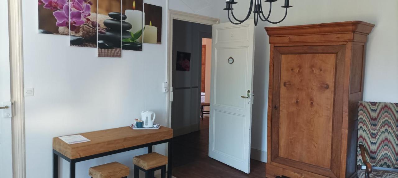 Montplaisir Bed & Breakfast Montendre Exterior foto