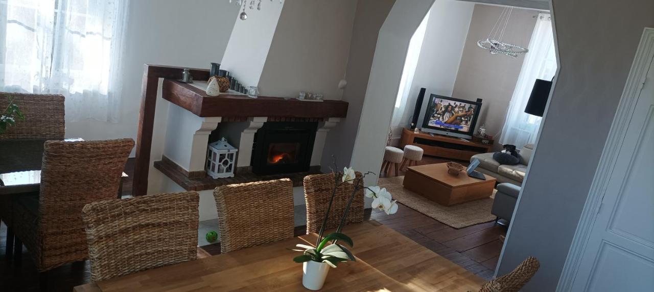 Montplaisir Bed & Breakfast Montendre Exterior foto