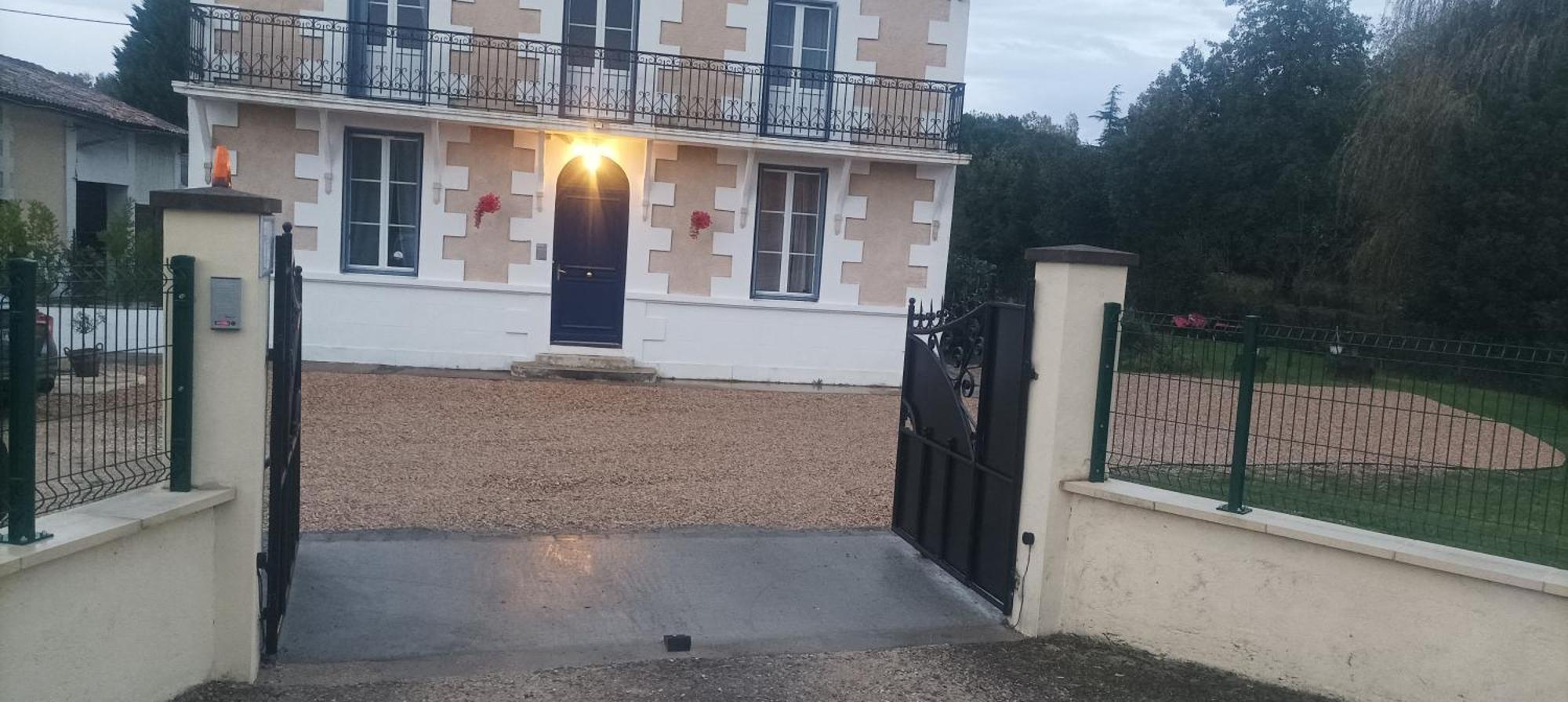Montplaisir Bed & Breakfast Montendre Exterior foto